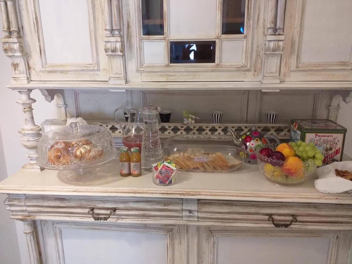 B&B Le Muse Crotone Exteriör bild