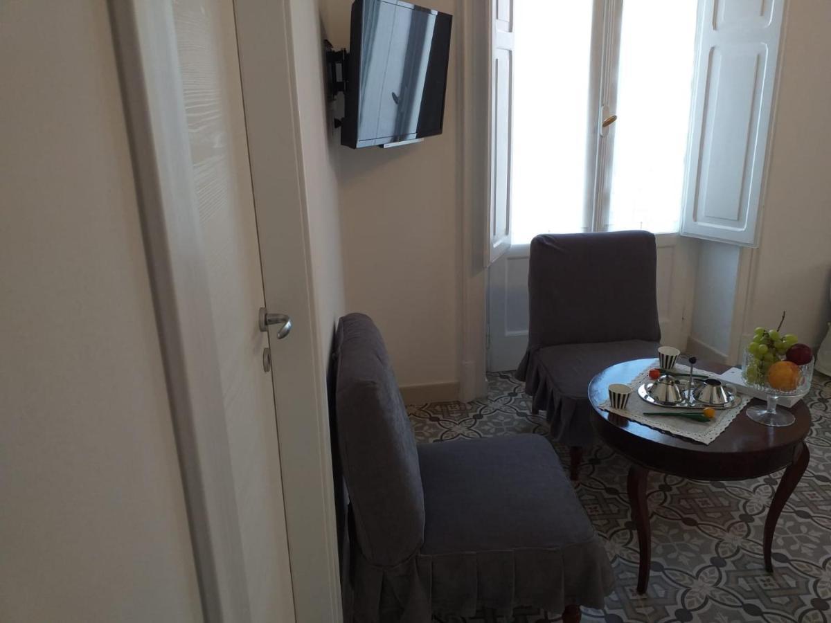 B&B Le Muse Crotone Exteriör bild