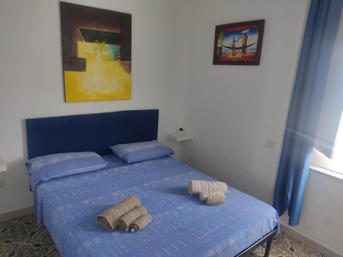 B&B Le Muse Crotone Exteriör bild