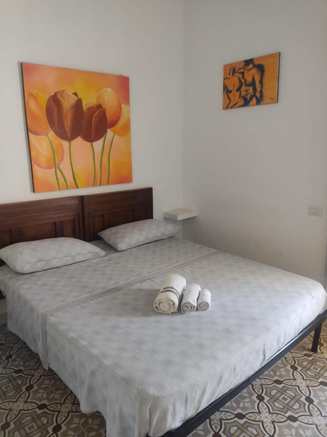 B&B Le Muse Crotone Exteriör bild
